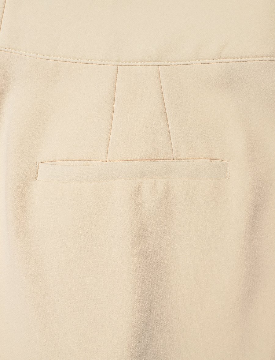 Lauren Ralph Lauren - TRIPLE GEORGETTE-SHORT - bermudashorts - ivory beige - 4