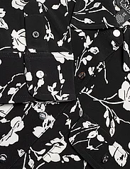Lauren Ralph Lauren - Slim Fit Floral Stretch Jersey Shirt - langermede skjorter - black/cream - 2