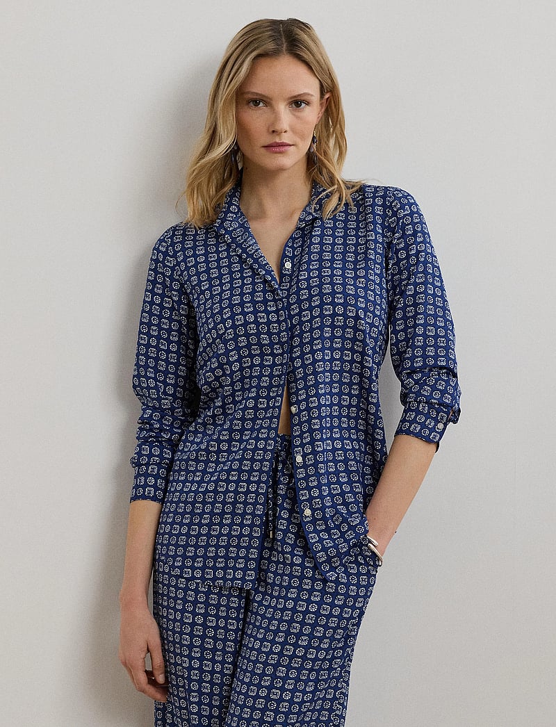 Lauren Ralph Lauren - Classic Fit Geo-Print Crepe Shirt - long-sleeved shirts - blue/white - 4