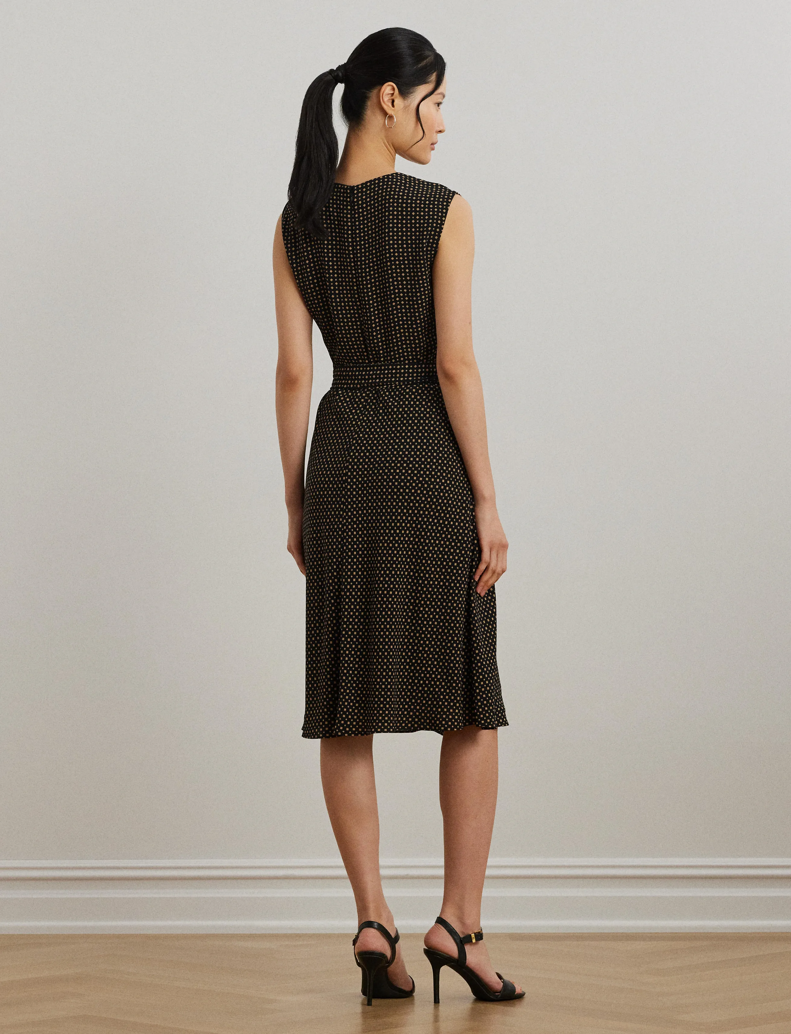 Lauren Ralph Lauren - Geo-Print Belted Bubble Crepe Dress - black/tan - 2