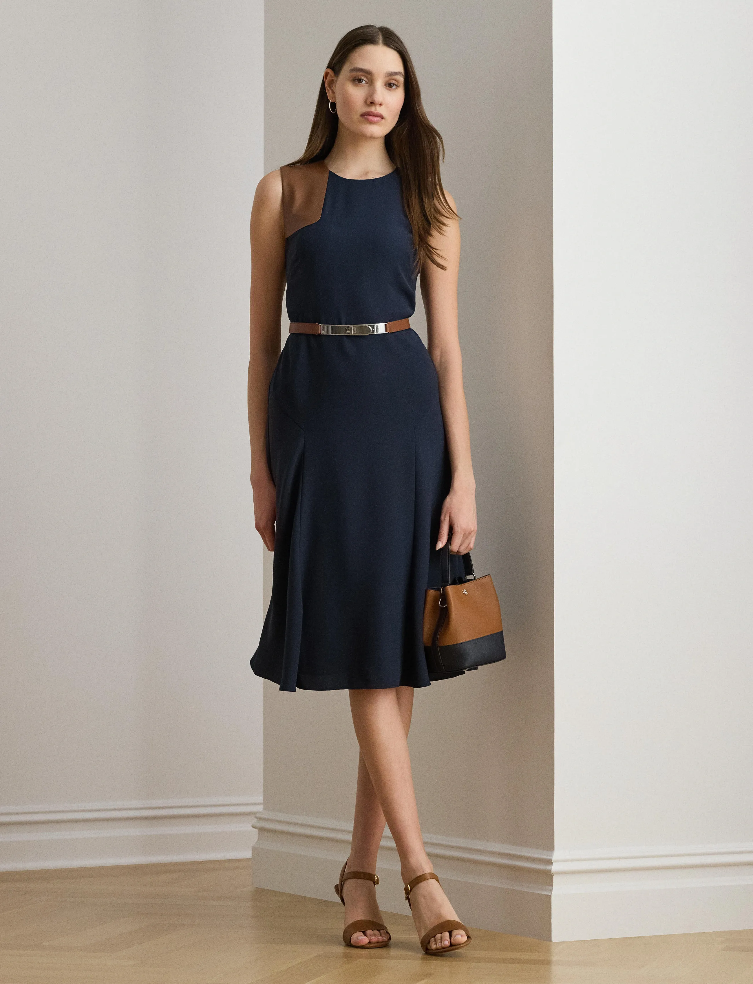 Lauren Ralph Lauren - Faux-Leather-Trim Georgette Dress - robes midi - lauren navy/cuoio - 3