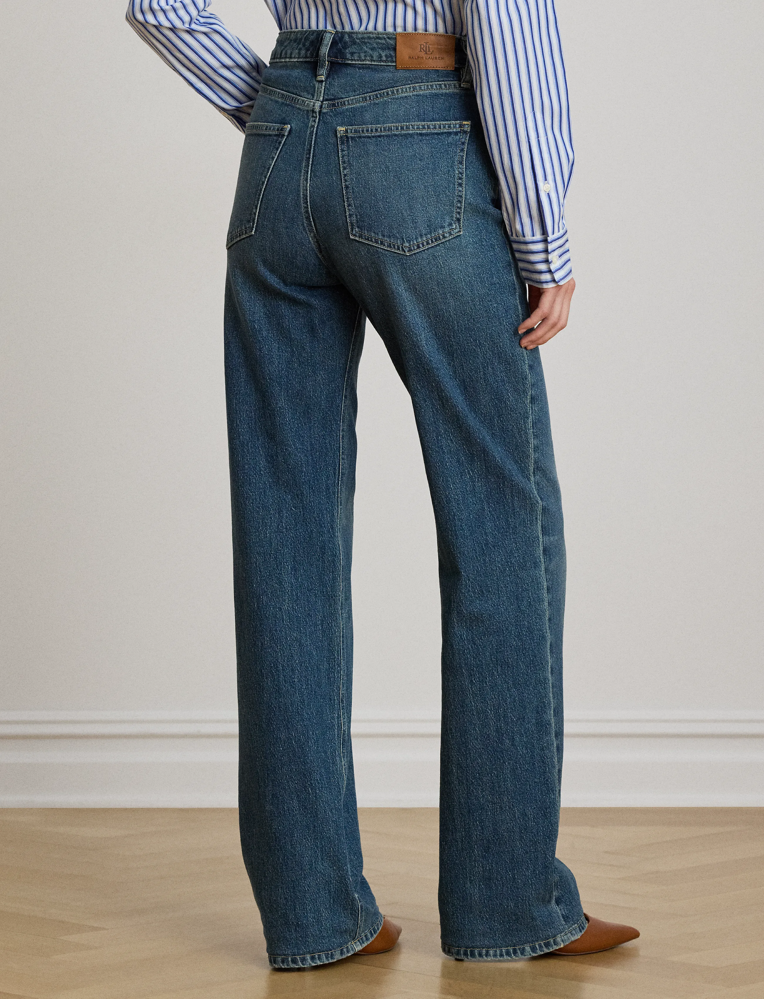 High-Rise Straight Jean 6