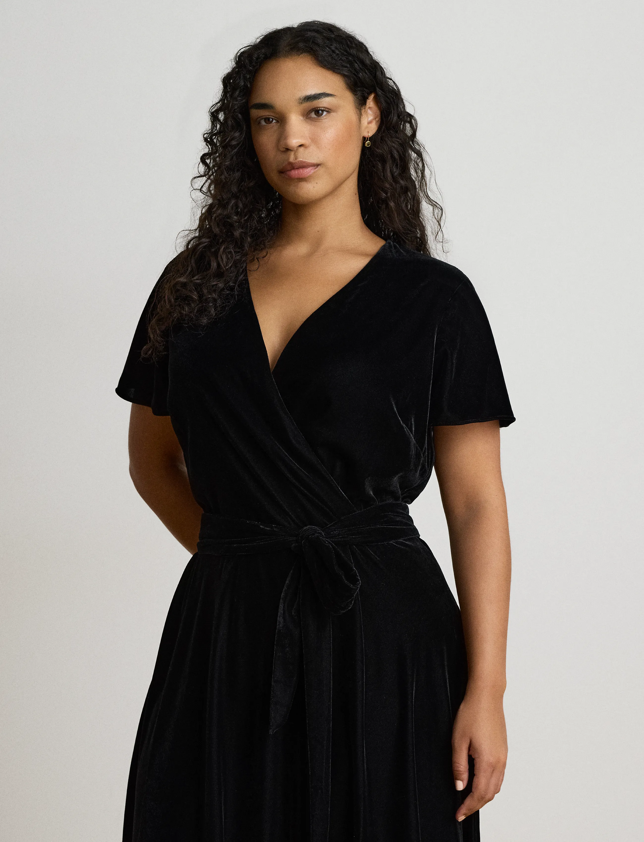 Lauren Ralph Lauren - Belted Velvet Surplice Dress - hõlmikkleidid - black velvet - 5