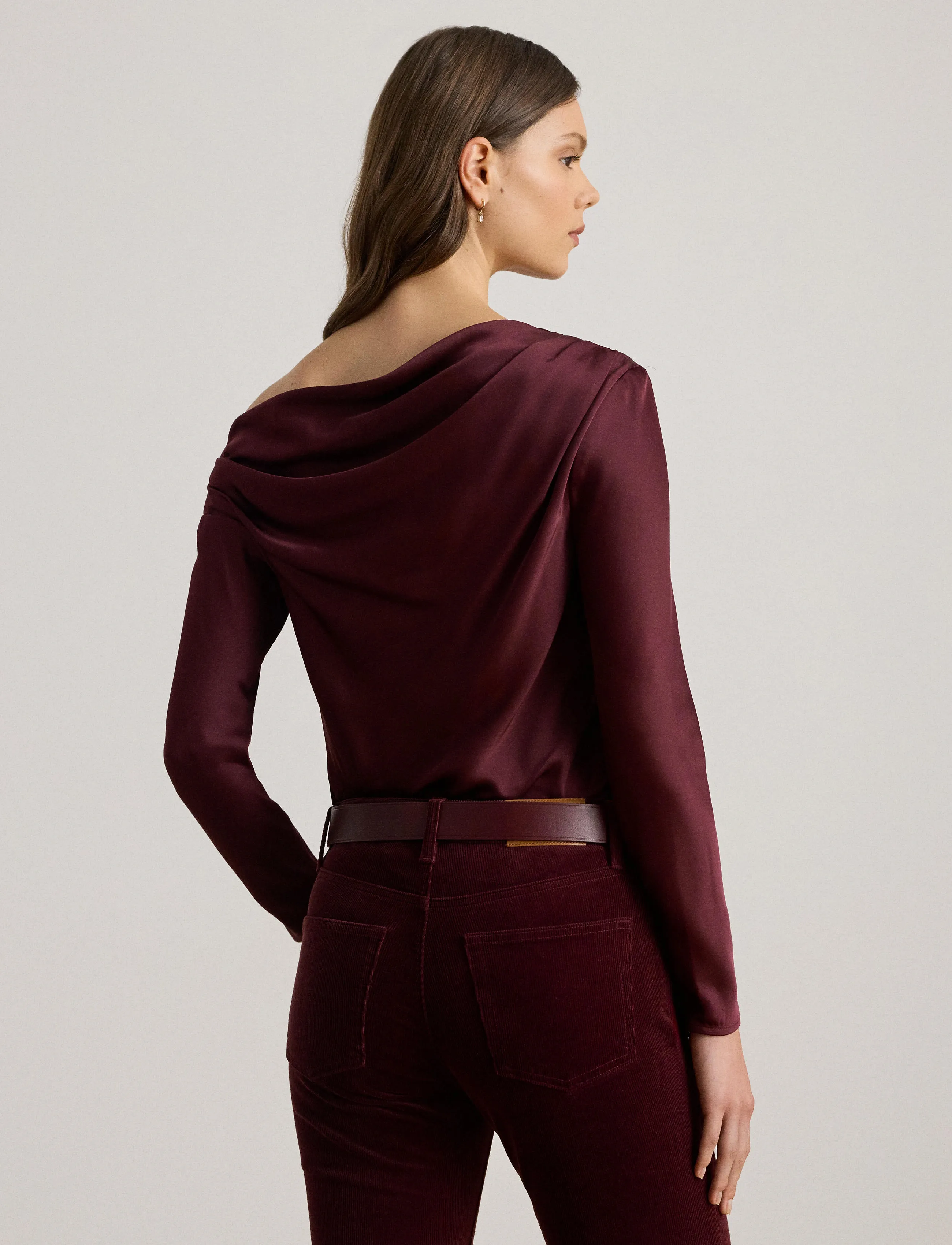 Lauren Ralph Lauren - Satin Charmeuse Off-the-Shoulder Blouse - langærmede bluser - dark garnet - 4