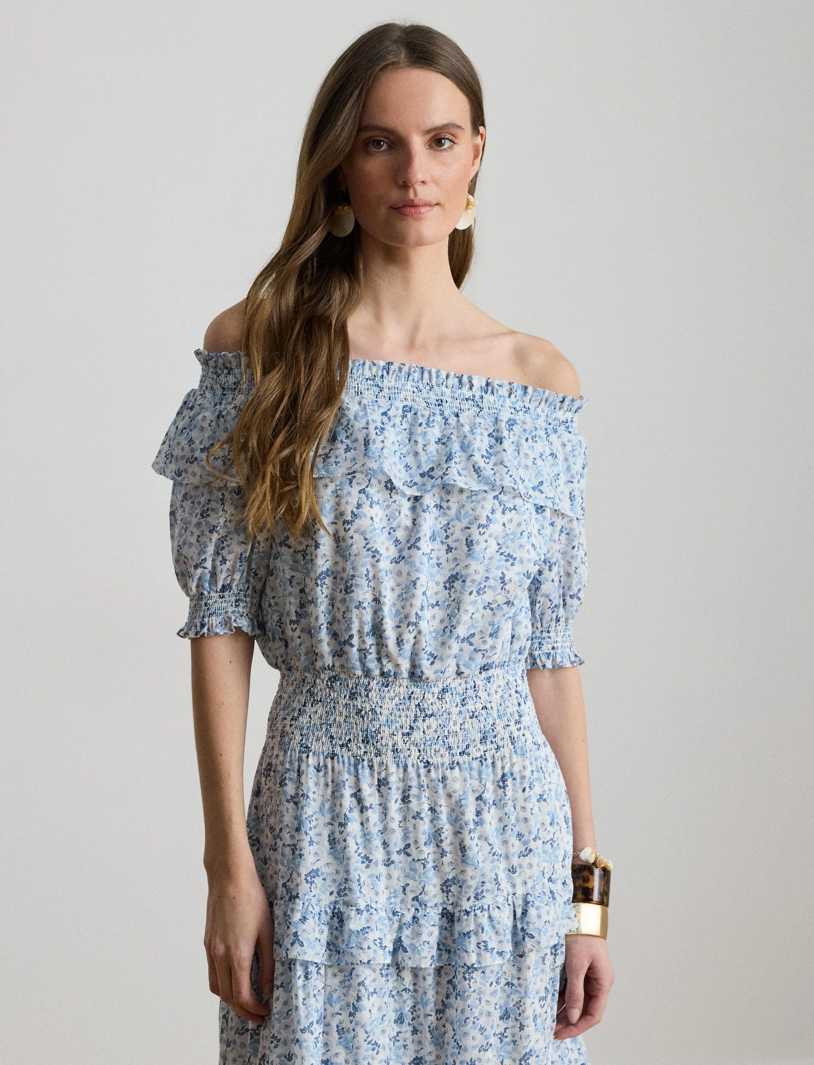 Lauren Ralph Lauren 80S Cotton Voile-Wvn-Dresses, Kvinder, Off-Shoulder Lagdelt Maxikjole, Blå, Str: 46