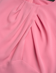 Lauren Ralph Lauren - Bubble Crepe Cap-Sleeve Dress - poolside rose - 3
