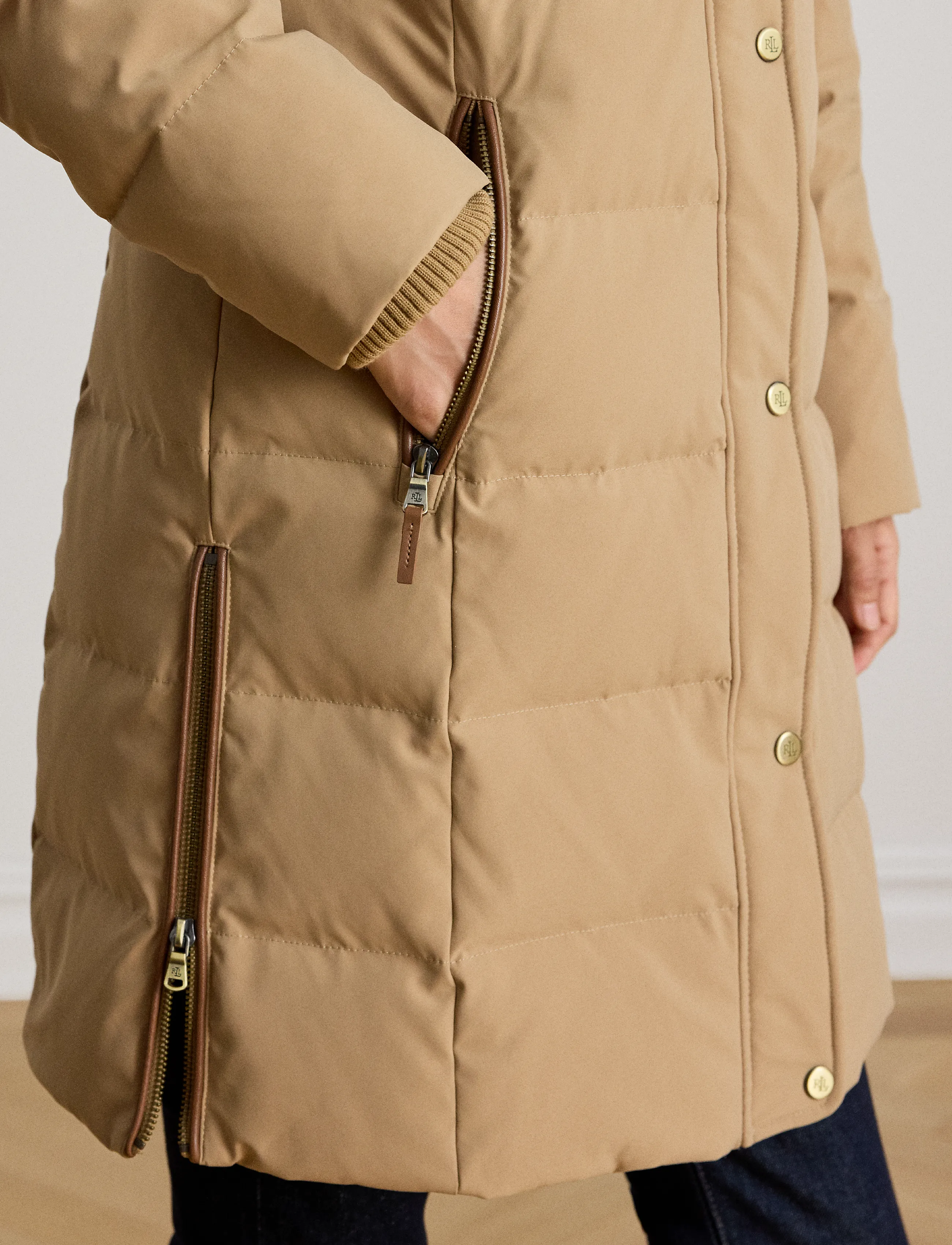Lauren Ralph Lauren - Dunjacka med huva och konstpälskant - vinterjackor - classic camel - 5