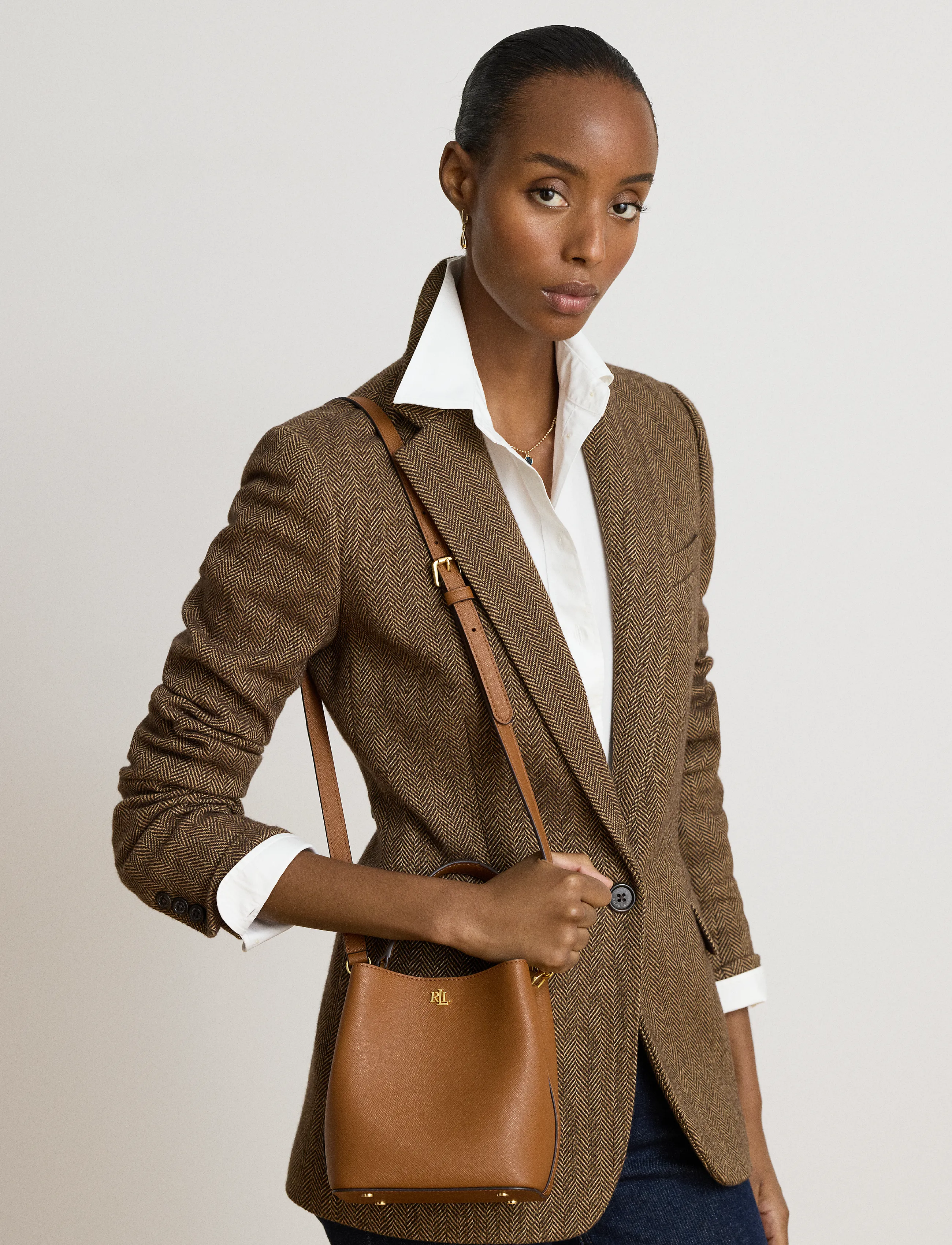 Lauren Ralph Lauren - Crosshatch Small Reese Bucket Bag - trendy tasker - lauren tan - 1