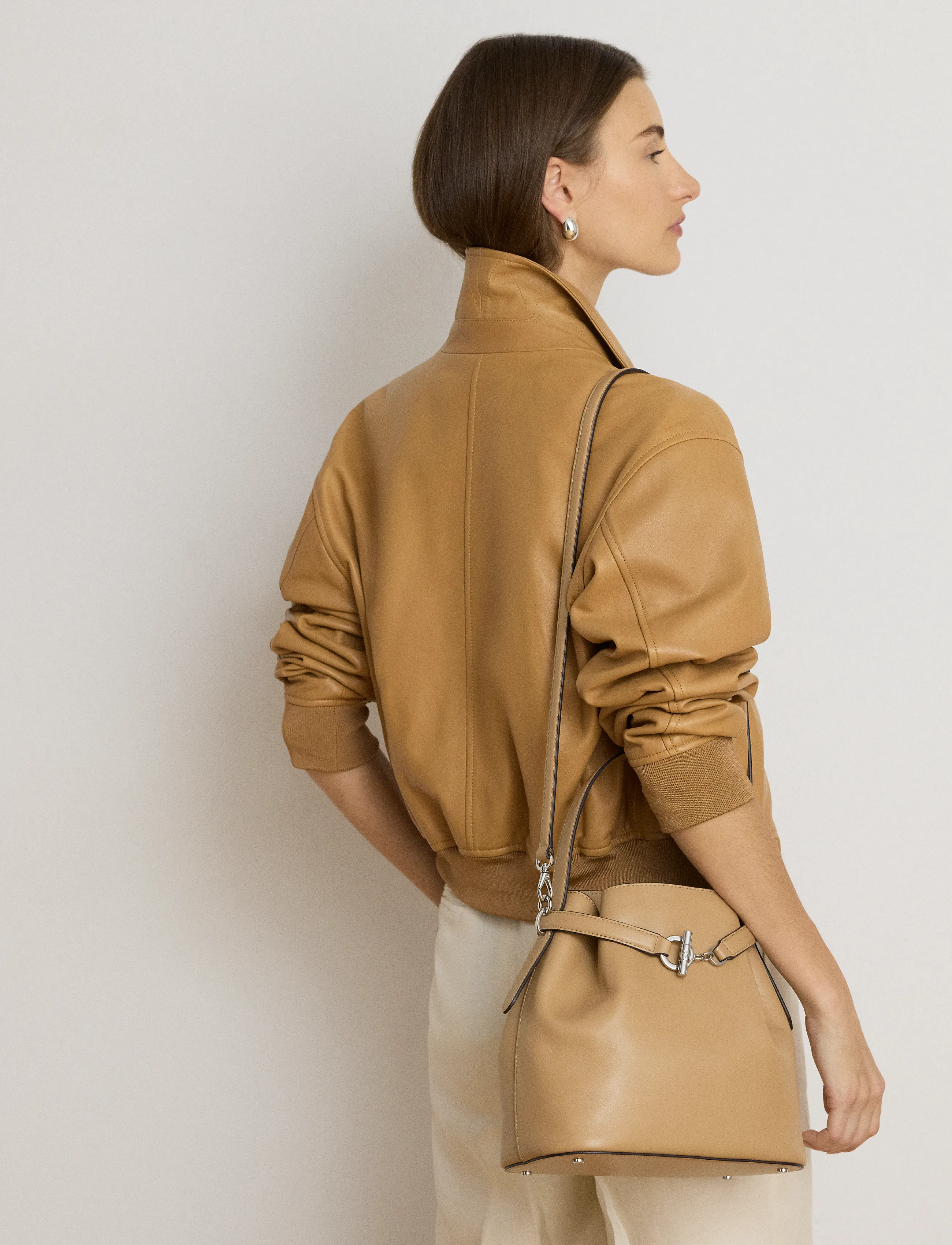 Lauren Ralph Lauren - Leather Medium Blaike Bucket Bag - hverdags stil - tan - 4