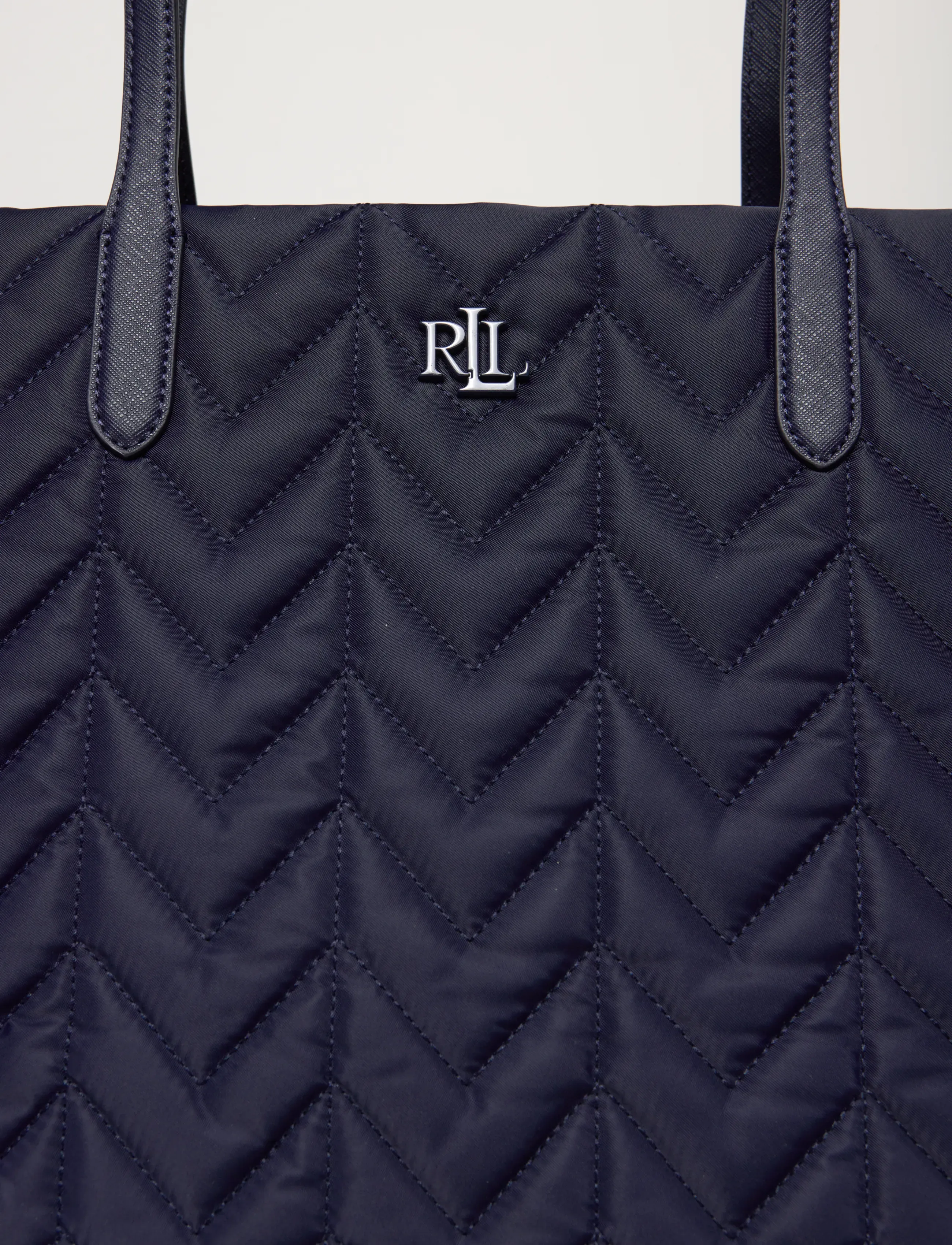 Lauren Ralph Lauren - Quilted Extra-Large Stevie Zip Tote Bag - tote bags - refined navy - 4