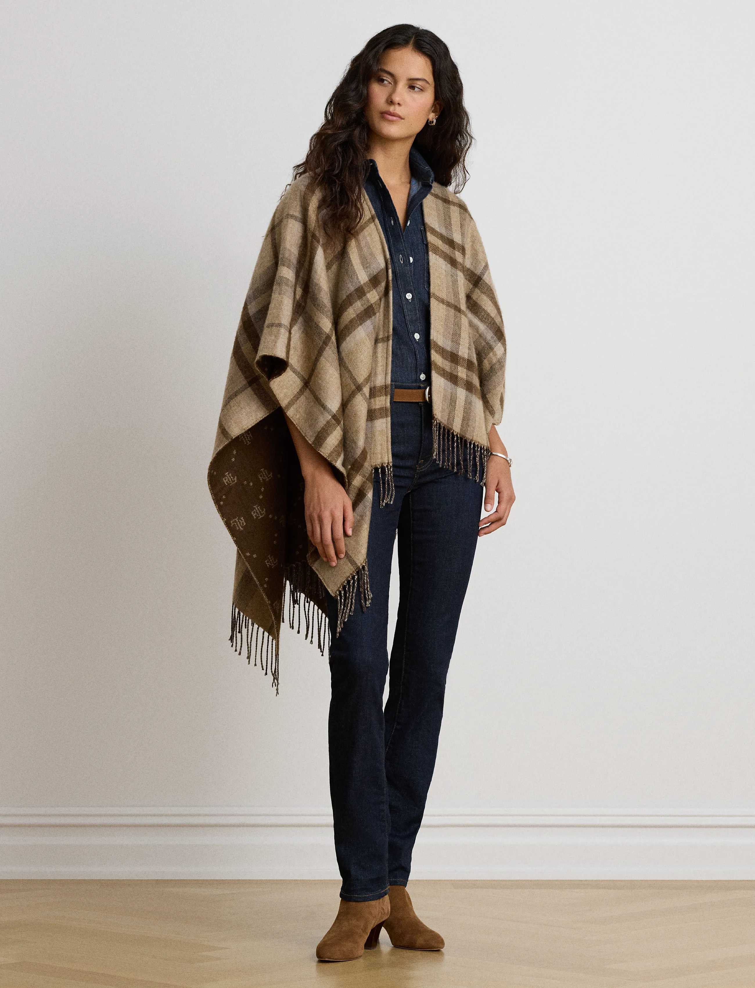 Lauren Ralph Lauren Plaid & Logo Jacquard Reversible Ruana - Stickat - TAUPE PLAID / beige