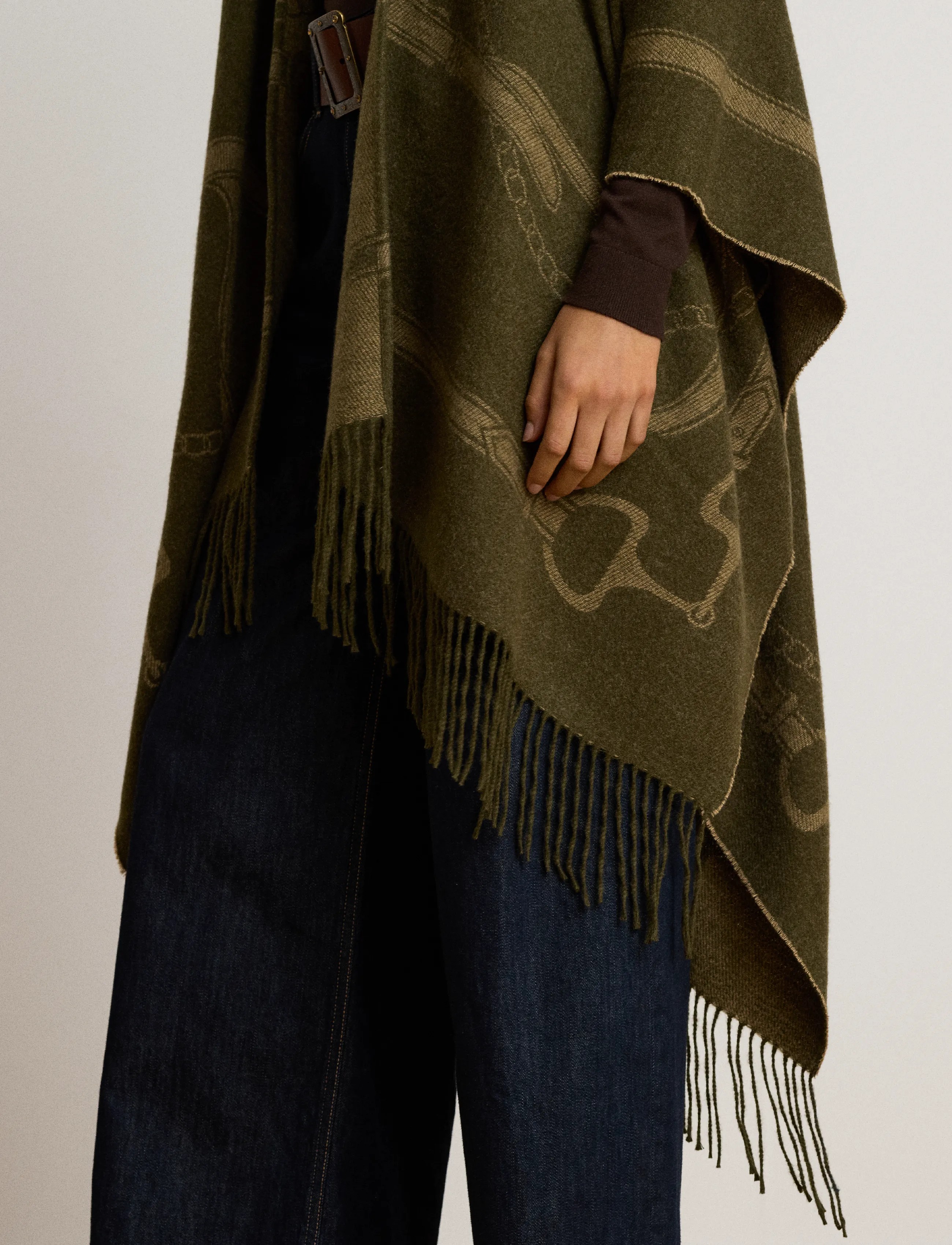 Lauren Ralph Lauren - Belting-Motif Jacquard Fringe-Trim Ruana - ponchoer & kapper - dk olive/camel - 3