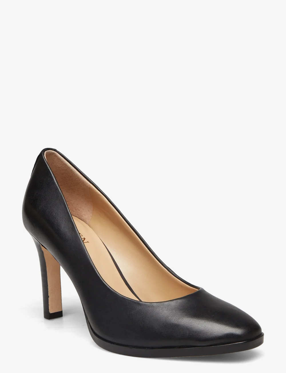 Black leather pumps deals