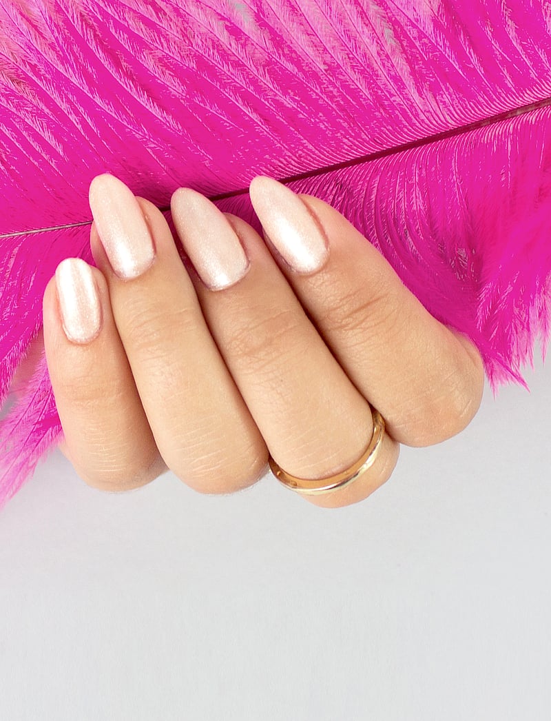 Le Mini Macaron - Single Gel Polish PROSECCO GLOW - makeup - prosecco glow - 3