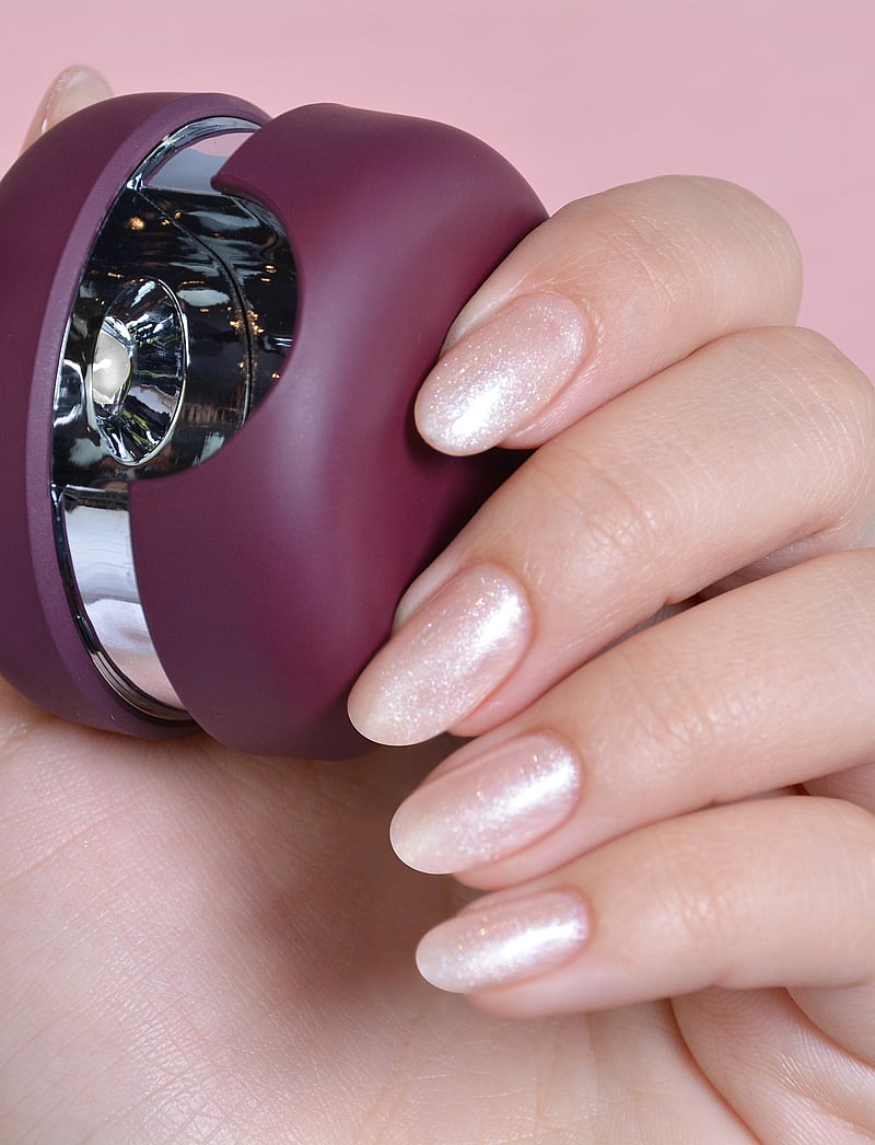 Le Mini Macaron - Single Gel Polish PROSECCO GLOW - makeup - prosecco glow - 5