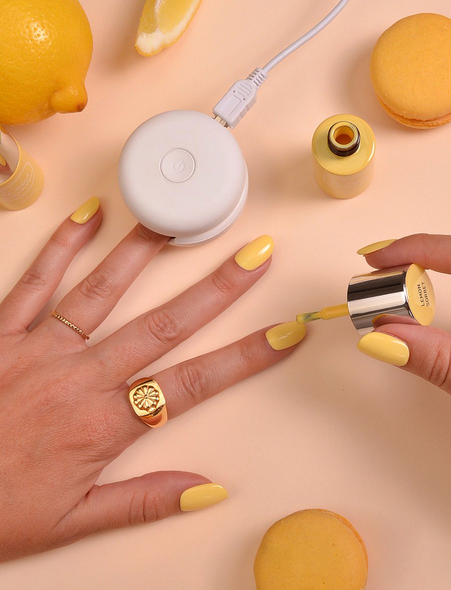 Le Mini Macaron - Single Gel Polish LEMON SORBET - makeup - lemon sorbet - 5