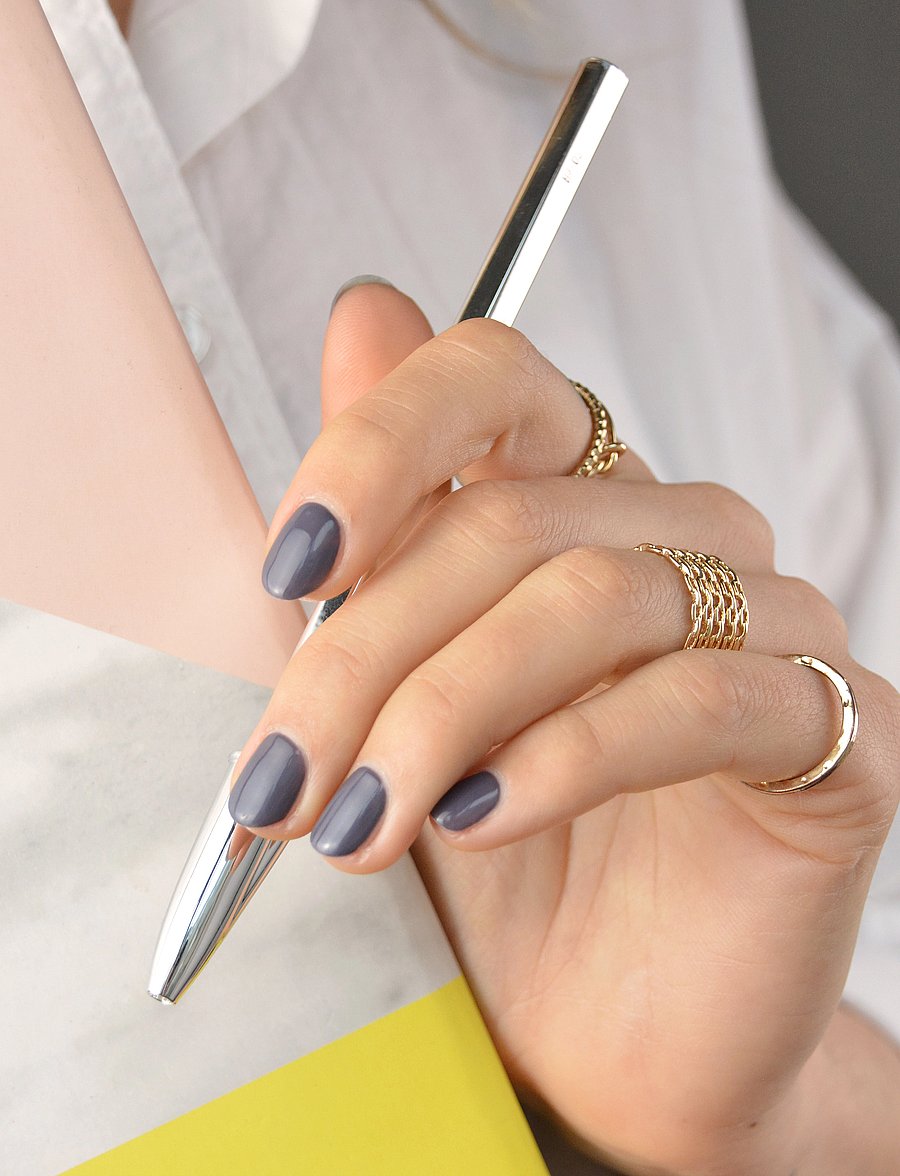 Le Mini Macaron - Single Gel Polish DARK VELVET - makeup - dark velvet - 2