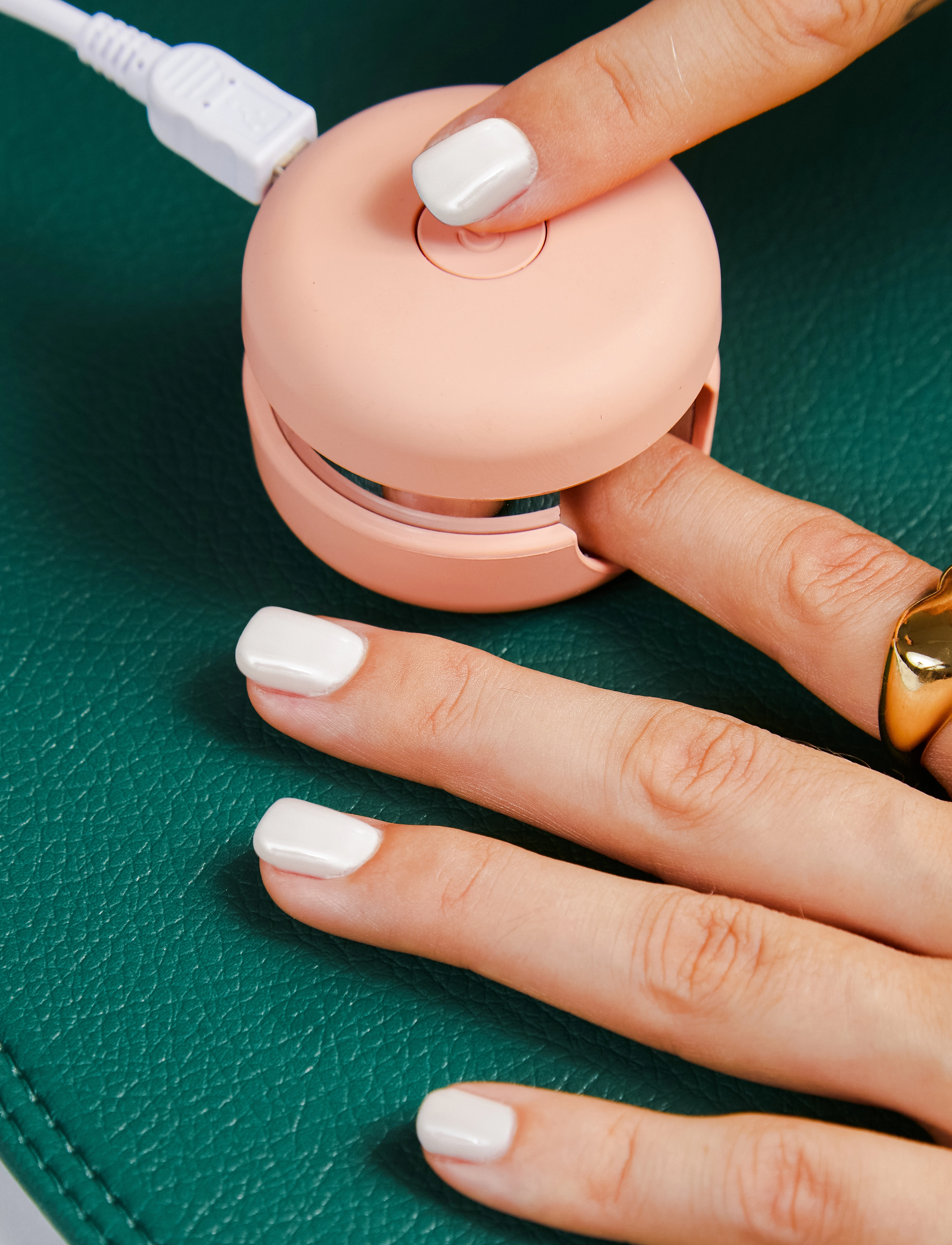 Le Mini Macaron - Single Gel Polish PARIS GRIS - makeup - paris gris - 3