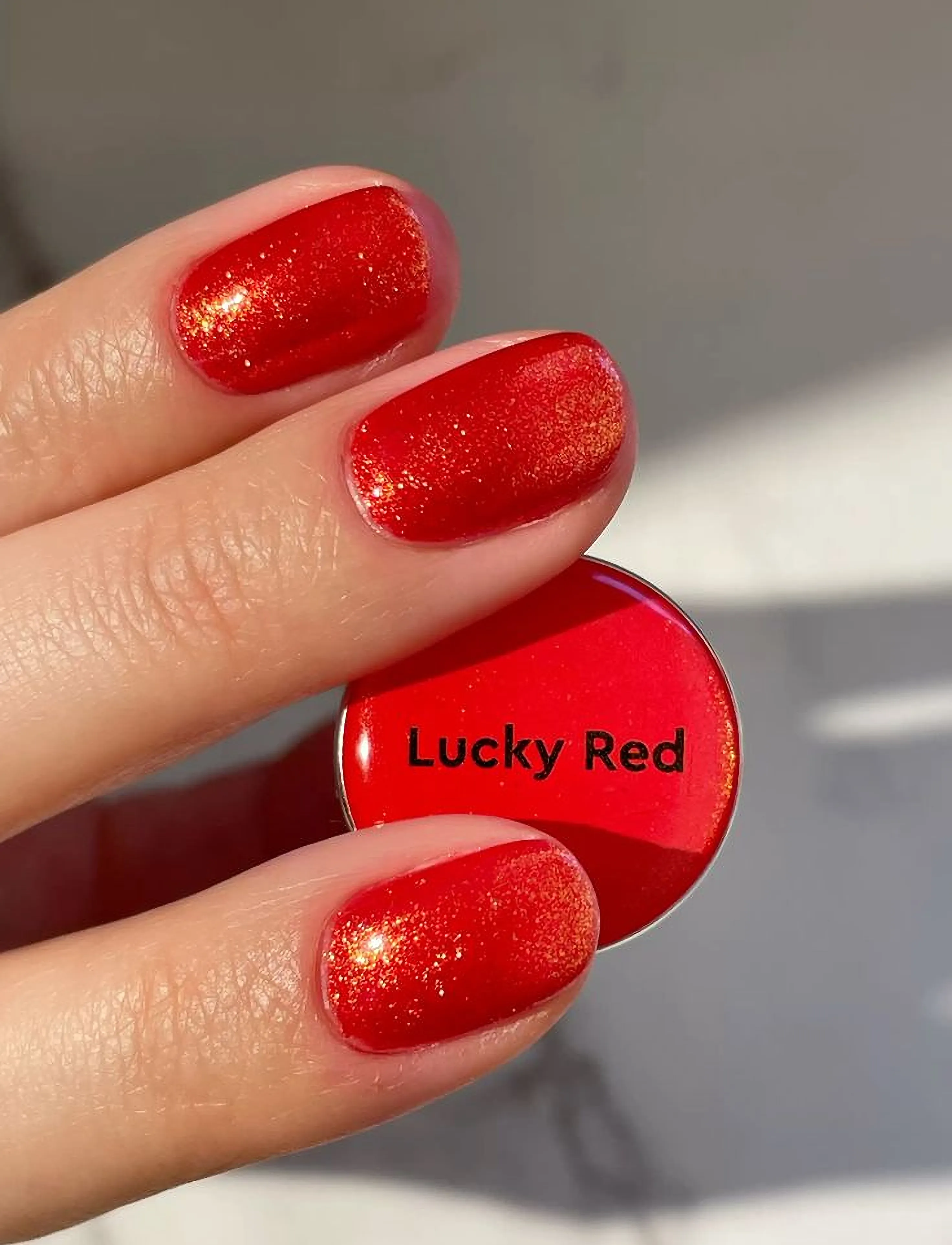 Le Mini Macaron Single Gel Polish, Lucky Red, 8.5 ml, Red, Negle > Gelé-Neglelak, Dame