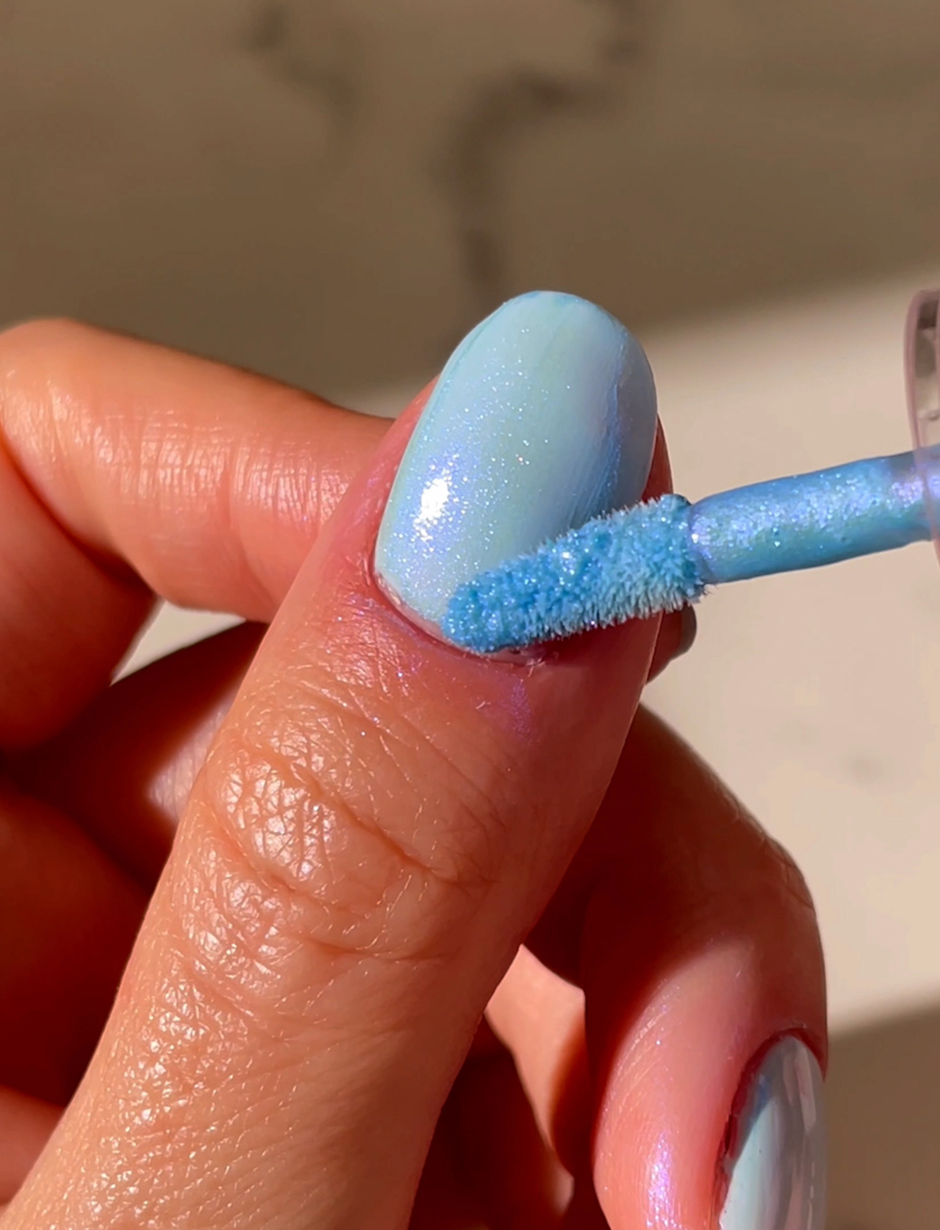 Le Mini Macaron - Liquid Nail Powder, Celestial Blue - makeup - celestial blue, stardust collection - 4