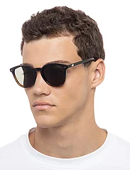 Le Specs - BANDWAGON - pyöreät aurinkolasit - black tortoise w/ khaki mono lens **polarized** - 6