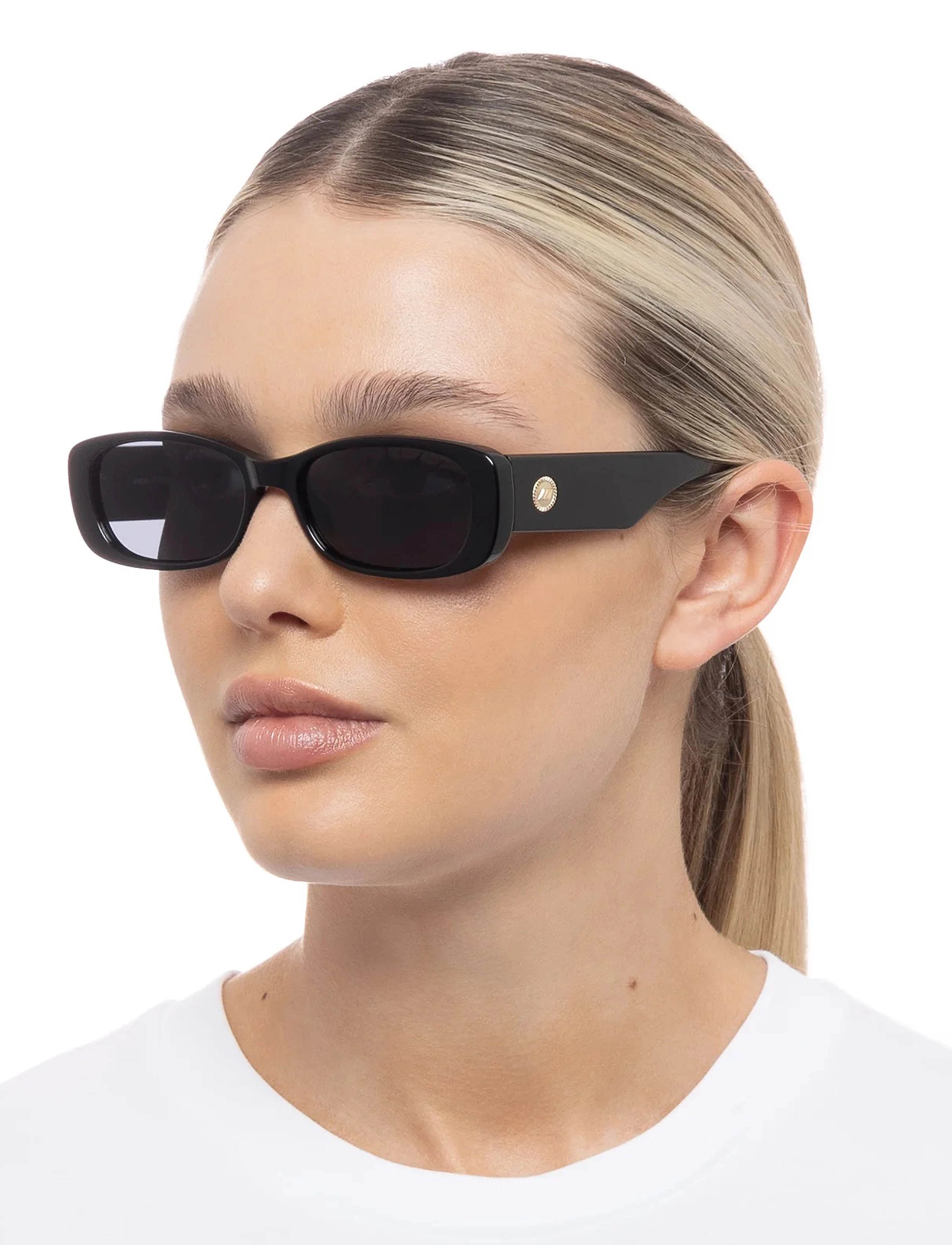 Le Specs - UNREAL! - d-shaped solbriller - shiny black w/ smoke mono lens - 4