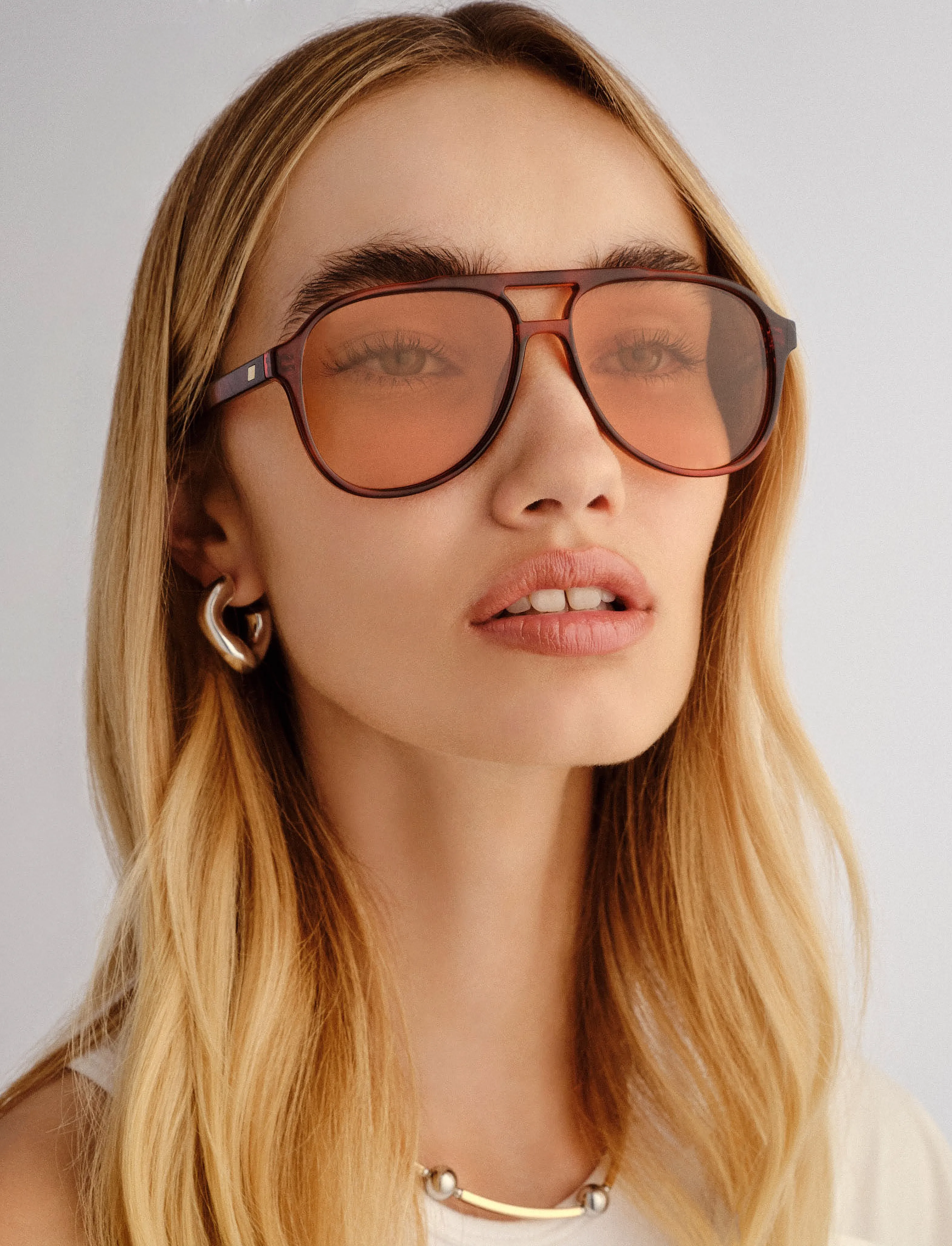 Le Specs - TRAGIC MAGIC - toffee tort w/ amber tint lens - 4