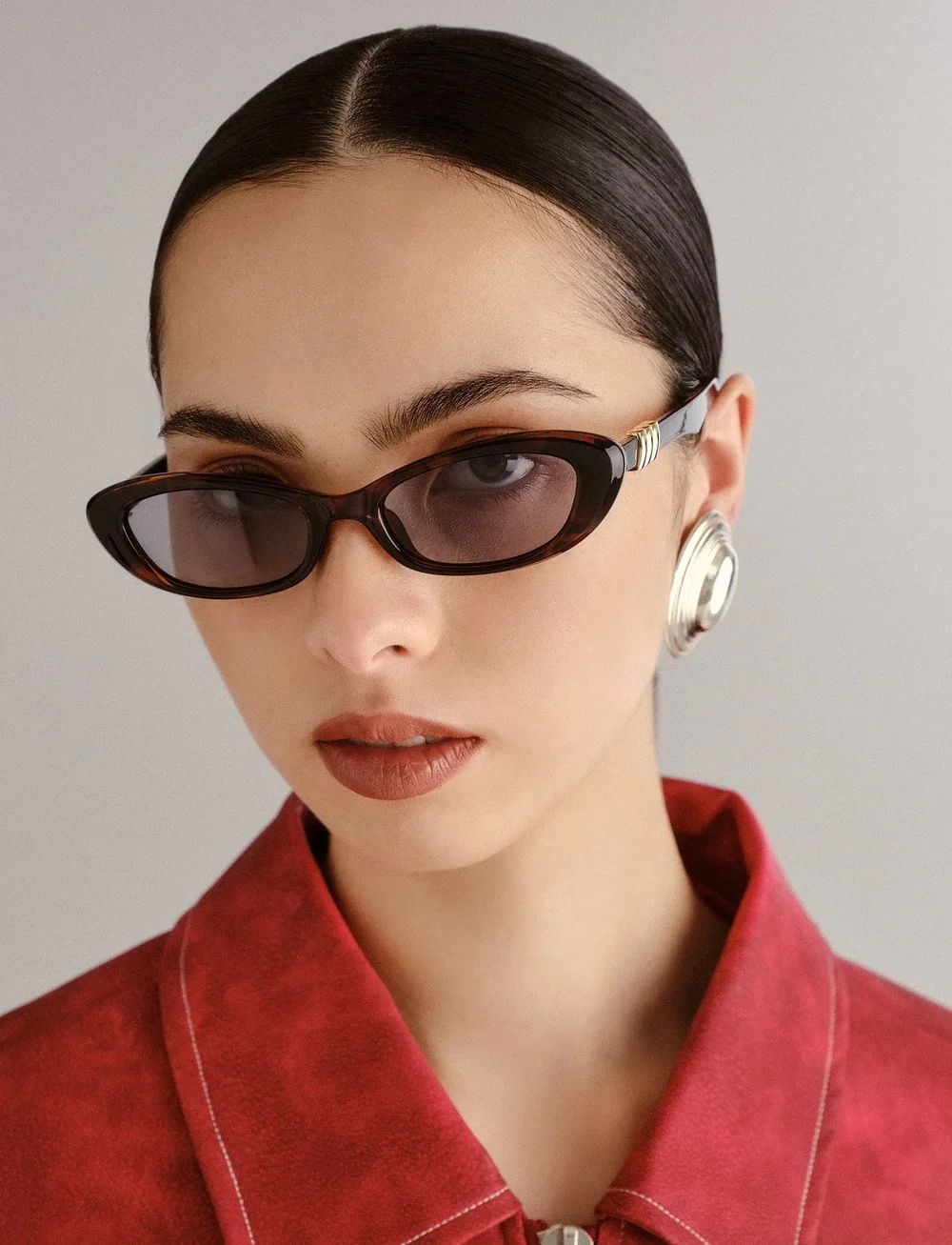 Le Specs - THE WHISPERER - cateye - dark tort w/ smoke tint lens - 0
