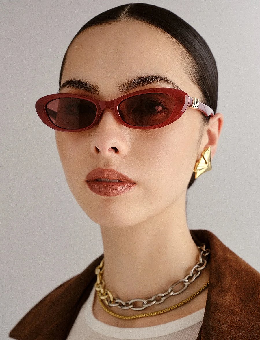 Le Specs - THE WHISPERER - cateye - garnet w/ rose mono lens - 0