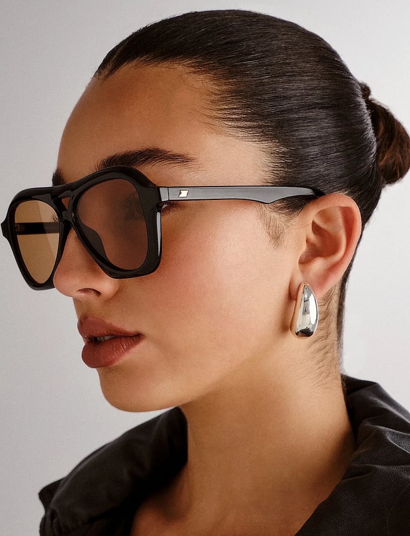 Le Specs - DRIZZLE - pilot - black w/ light brown mono lens - 5