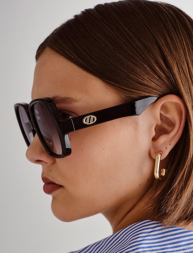 Le Specs - LE SUSTAIN - POLYDISCO - black w/ smoke grad lens - 4