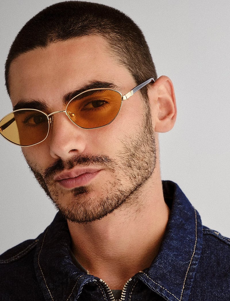 Le Specs - LE SUSTAIN - LE BEBE - runde solbriller - gold w/ amber tint lens - 4