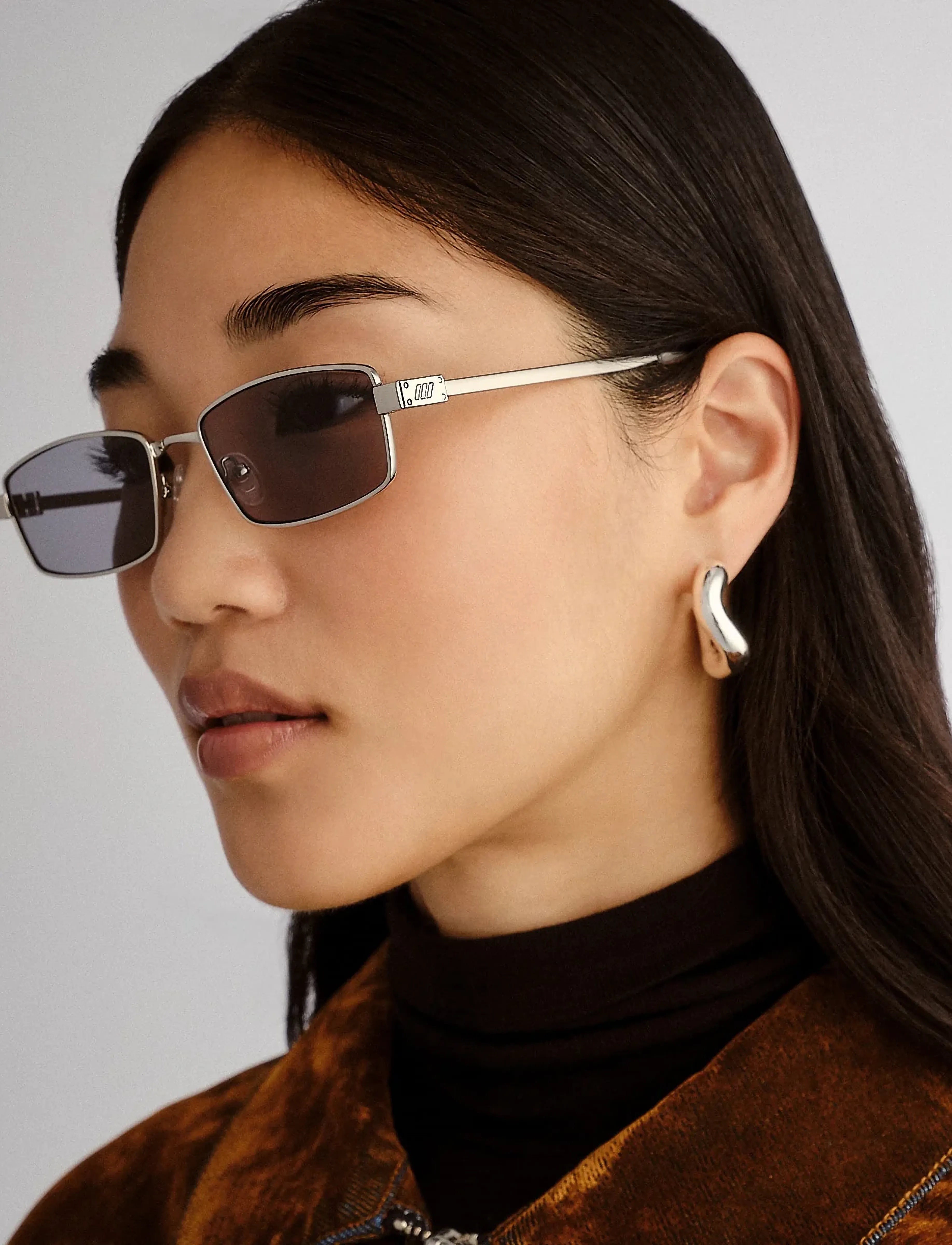 Le Specs - LE SUSTAIN - BIZARRO - firkantede solbriller - silver w/ smoke tint lens - 5