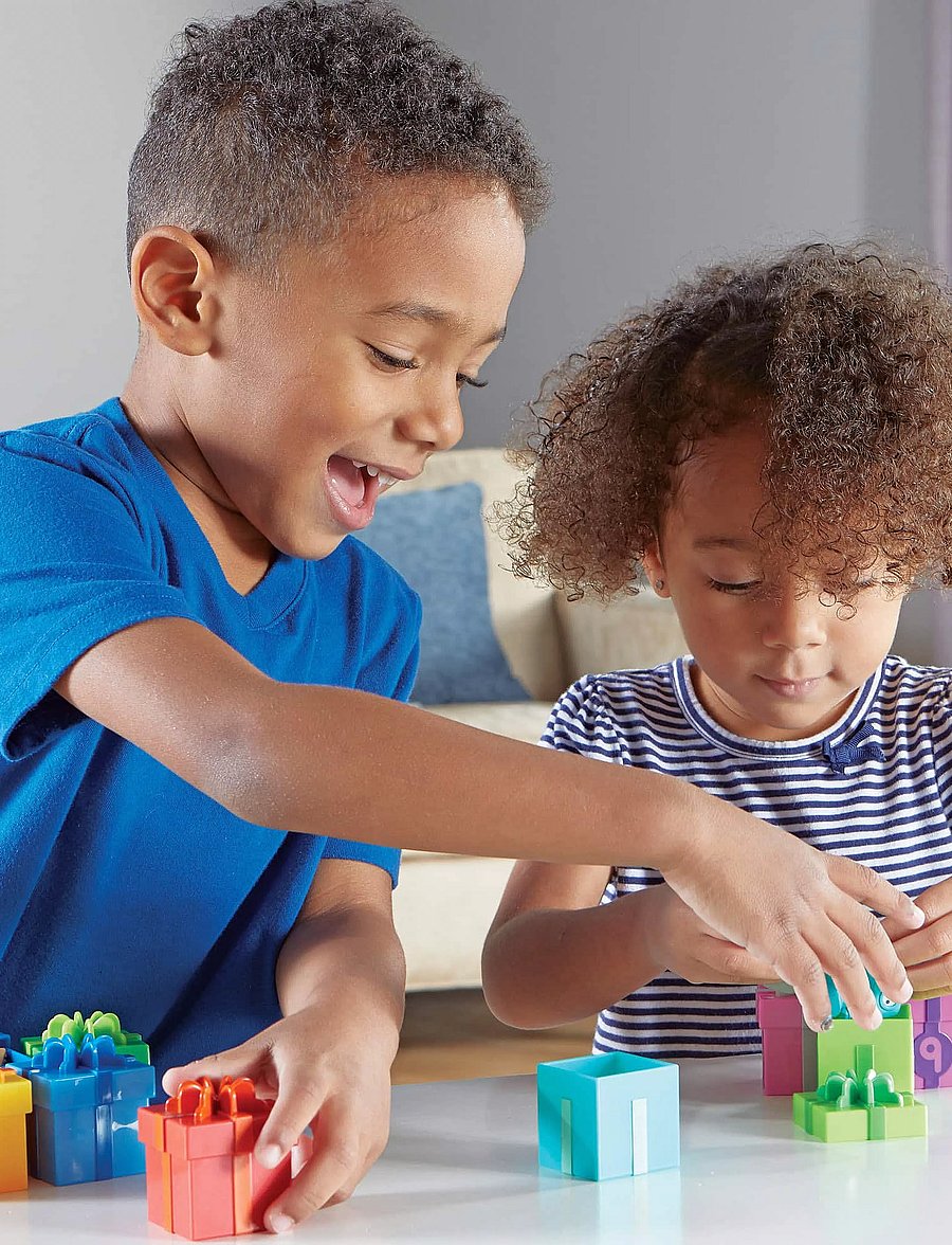 Learning Resources - Counting Surprise Party™ - legesæt - multi coloured - 4