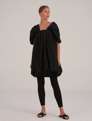 LEBRAND - Viola dress - midiklänningar - black - 5