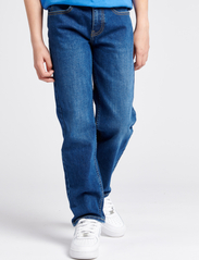 Lee Jeans - West - tavalised teksad - mid wash - 2