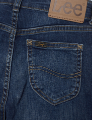 Lee Jeans - West - regular piegriezuma džinsa bikses - mid wash - 8