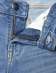 Lee Jeans - SCARLETT - skinny jeans - mid conversation - 3