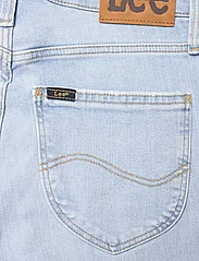 Lee Jeans - BREESE - nuo kelių platėjantys džinsai - stark bleach - 4