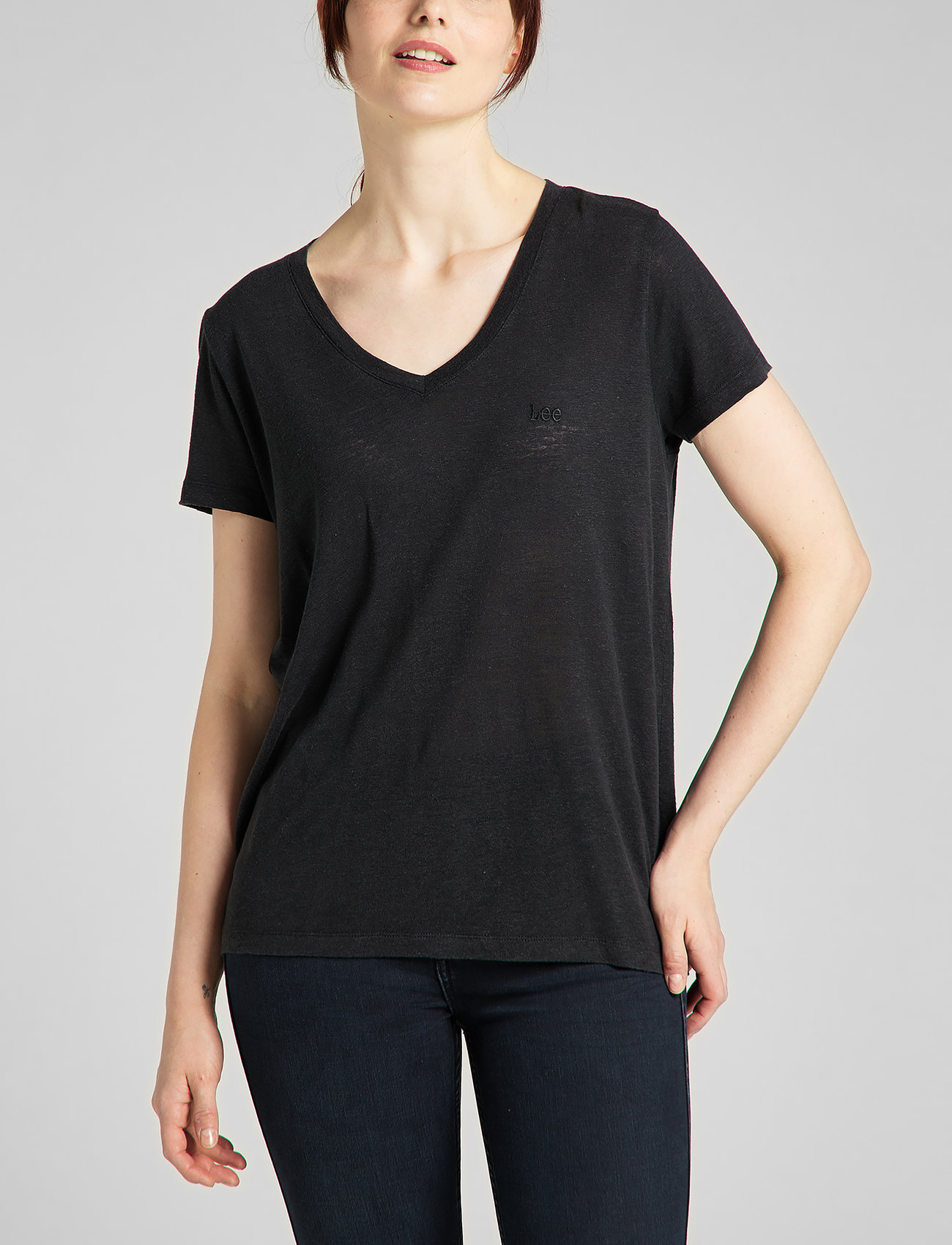 Lee Jeans - V NECK TEE - t-shirts & tops - black - 0