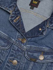 Lee Jeans - RIDER JACKET - pavasarinės striukės - classic indigo - 2
