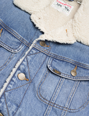 Lee Jeans - SHERPA JACKET - spring jackets - true blue - 2