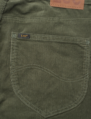 Lee Jeans - BREESE BOOT - platėjantys džinsai - olive grove - 4