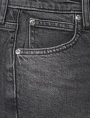 Lee Jeans - CAROL SHORT - denim shorts - refined black - 2