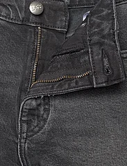 Lee Jeans - CAROL SHORT - denim shorts - refined black - 3
