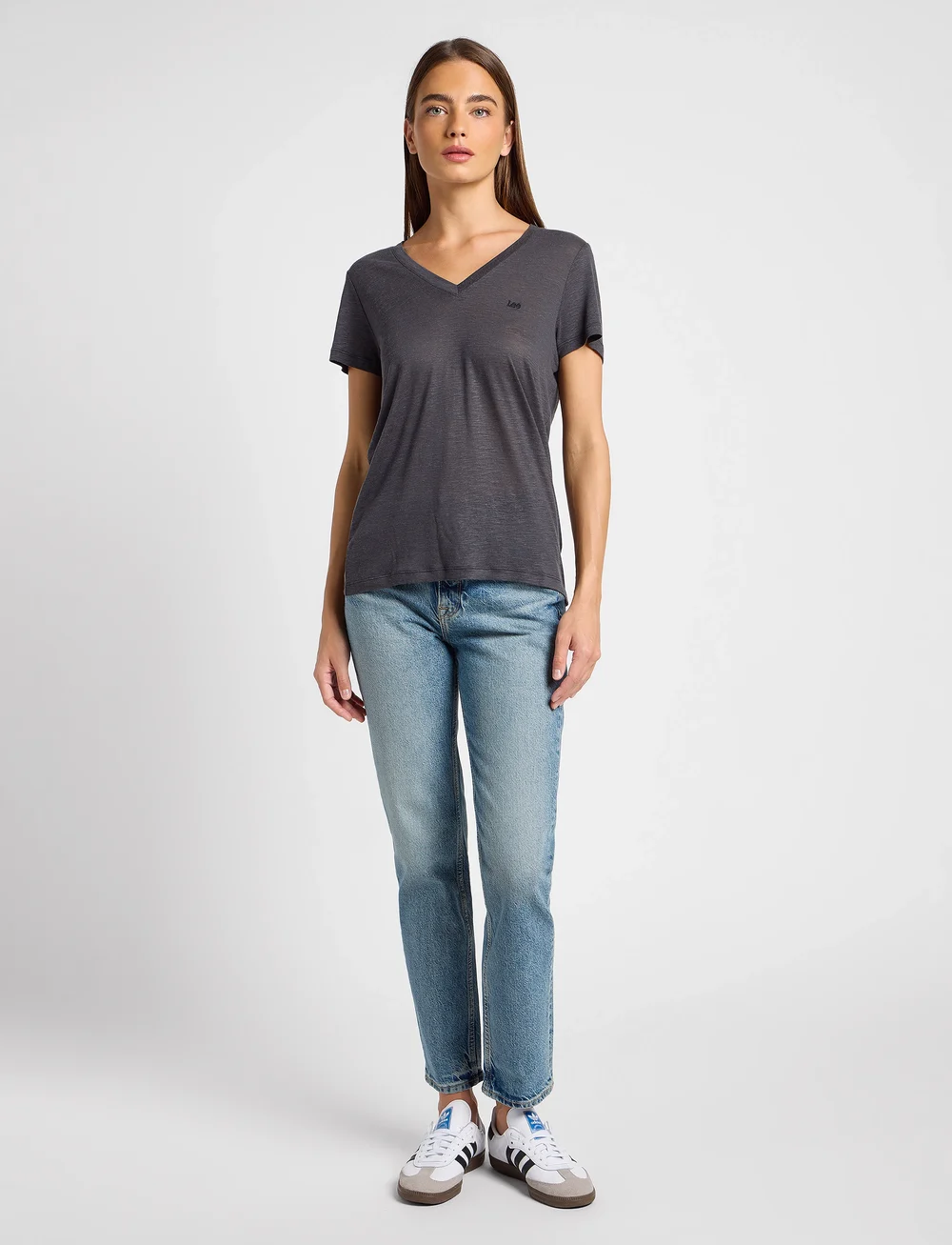 Lee Jeans - V NECK TEE - t-shirts - black - 4