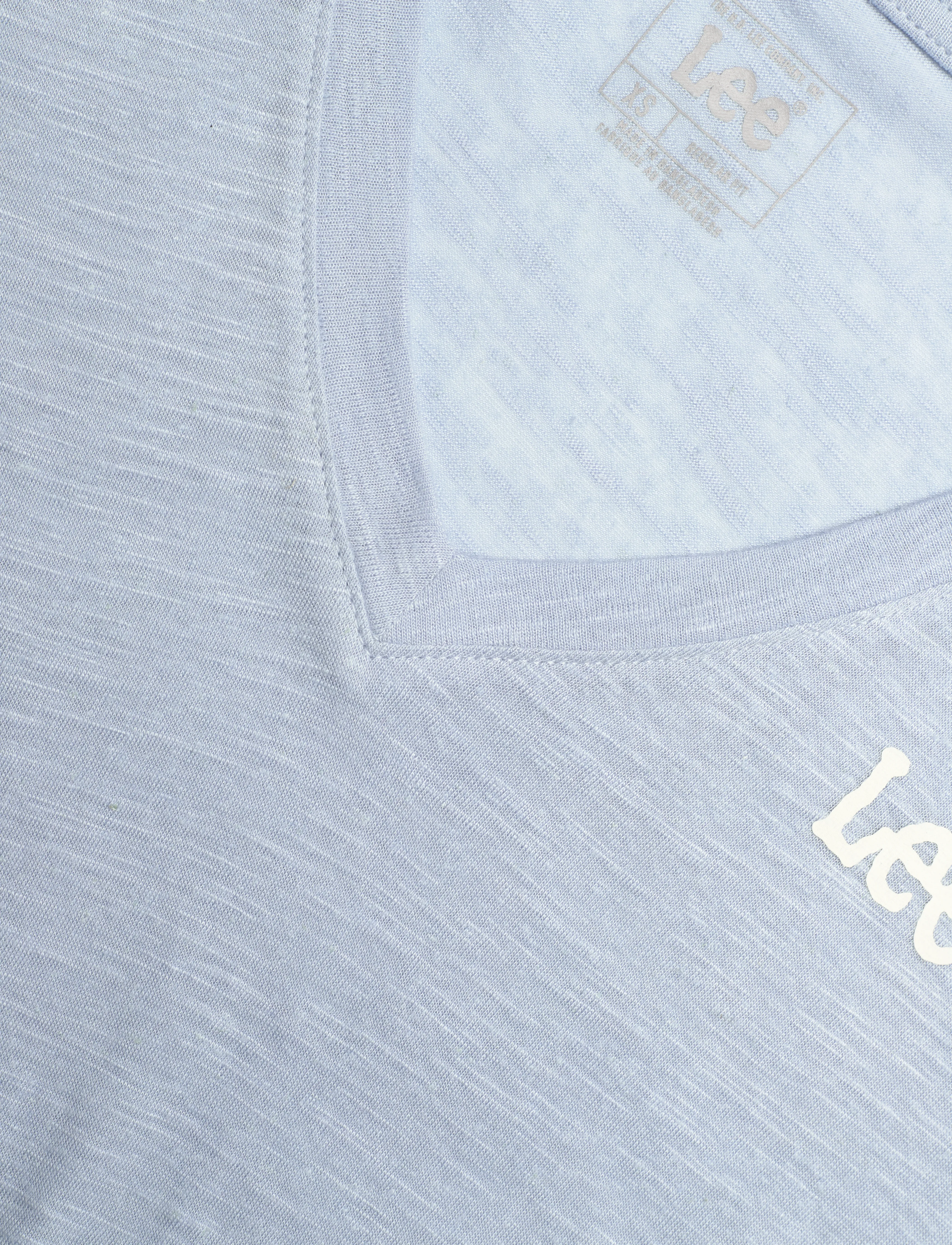 Lee Jeans - V Neck Tee - t-shirts - shy blue - 2