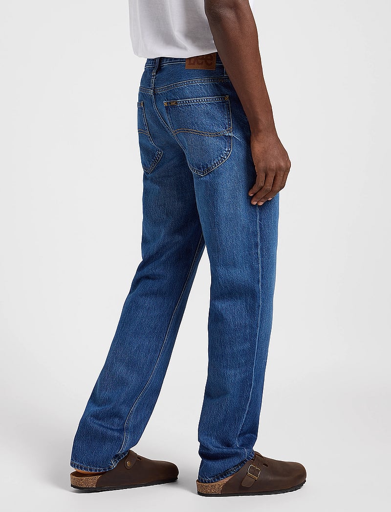 Lee Jeans - WEST - loose jeans - flirt alert - 5