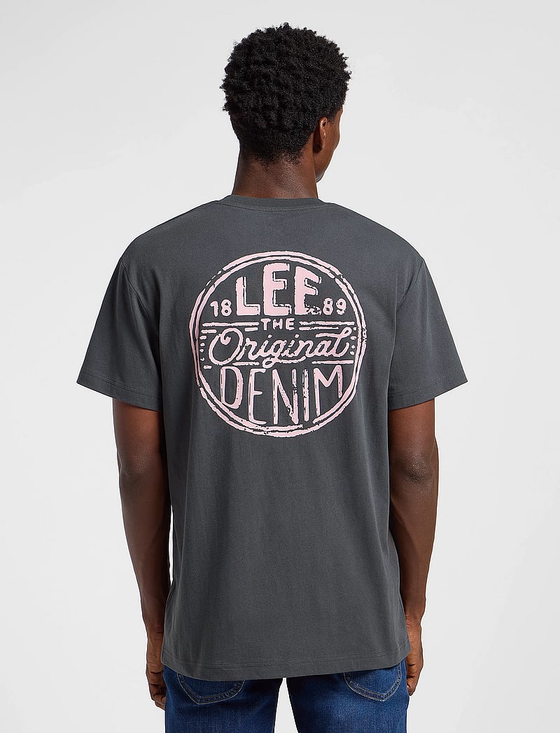Lee Jeans - Regular Logo Tee - kurzärmelig - washed black - 2