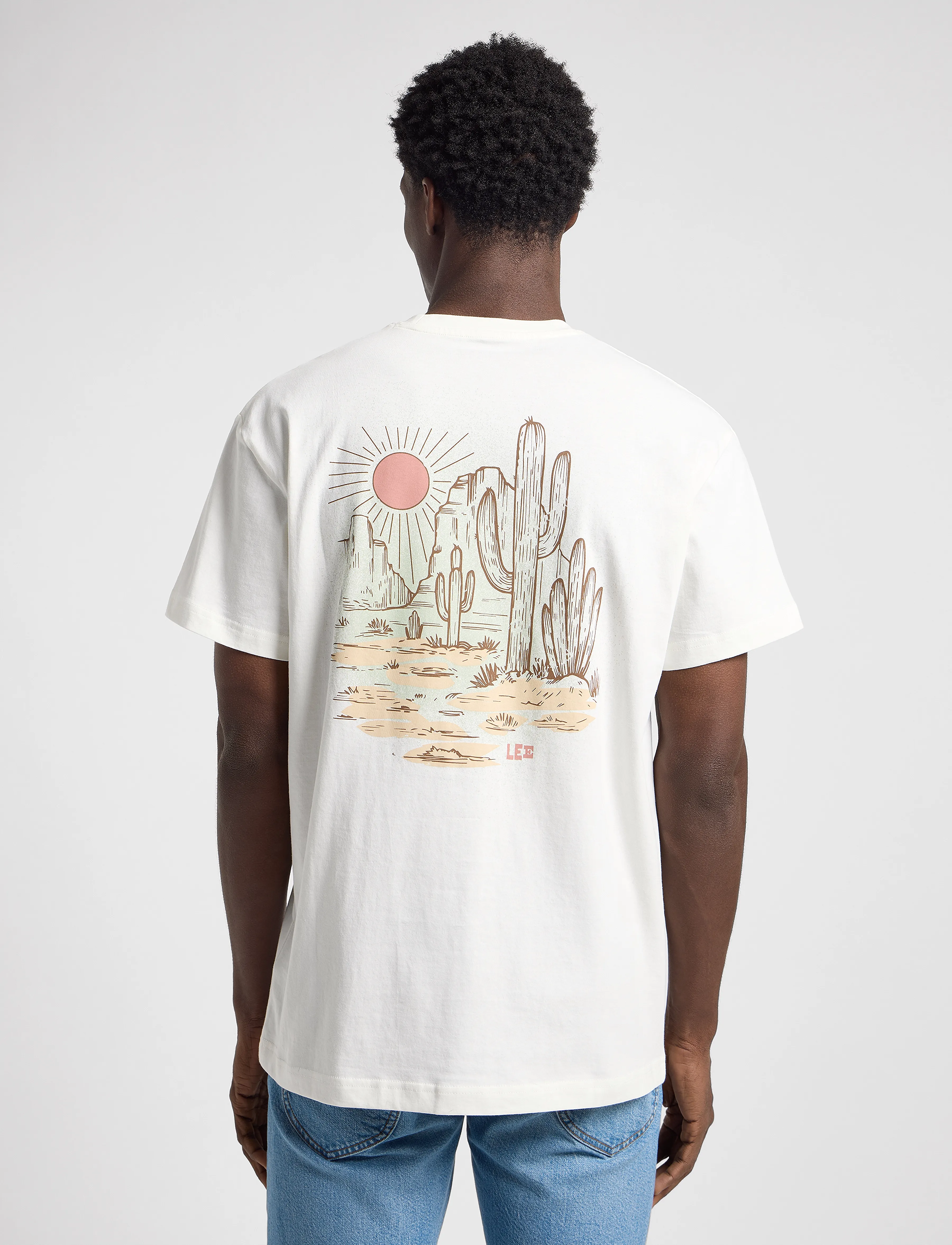 Lee Jeans - Relaxed Graphic Tee - ecru - 2